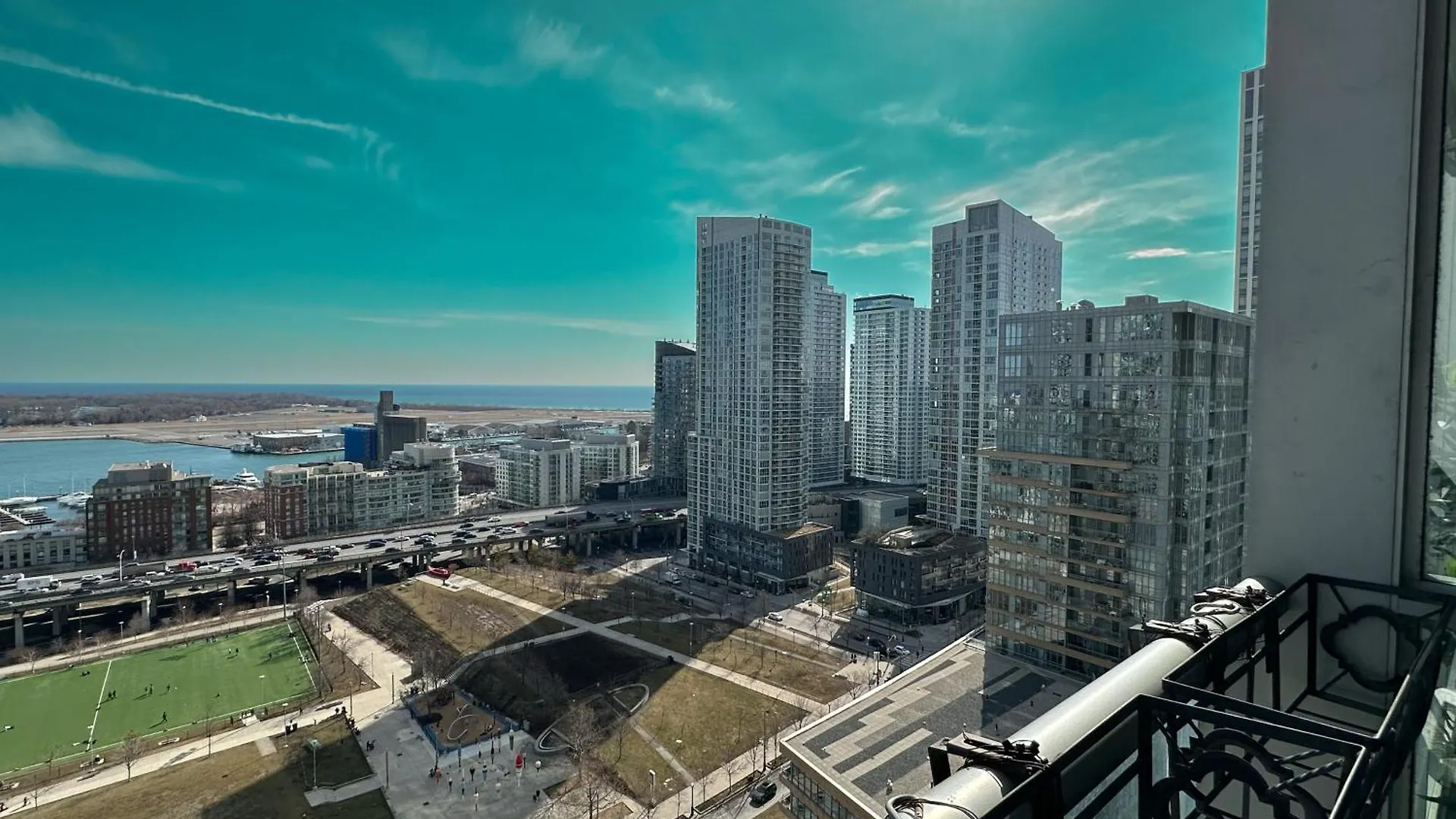 Comfort Iceboat Suites Lakeview & Free Parking Toronto 0*,