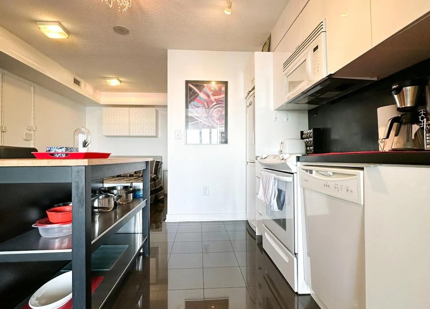 Comfort Iceboat Suites Lakeview & Free Parking Toronto Apartment