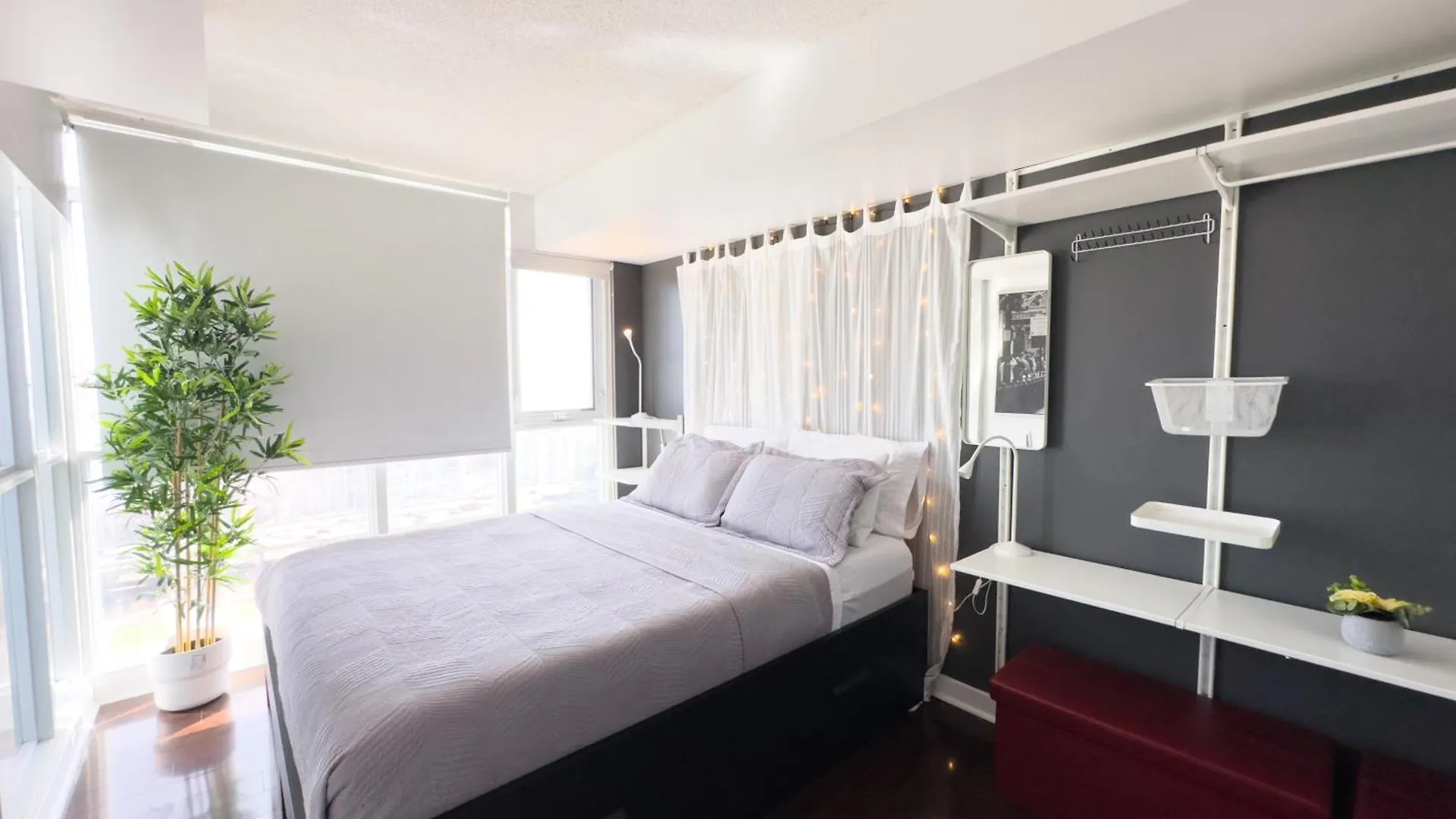 Comfort Iceboat Suites Lakeview & Free Parking Toronto Canada